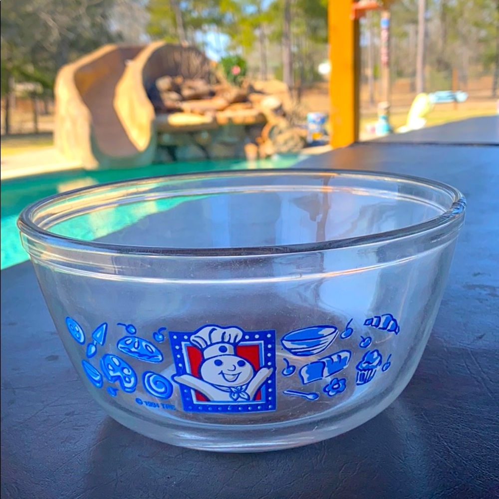 Anchor Pillsbury Doughboy mixing Bowl 1.5 Qt. 1994